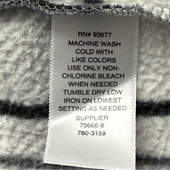 St John's Bay Active, Women's Fleece Front Zip Pullover Jacket, Plaid, Size PS - Picture 5 of 6